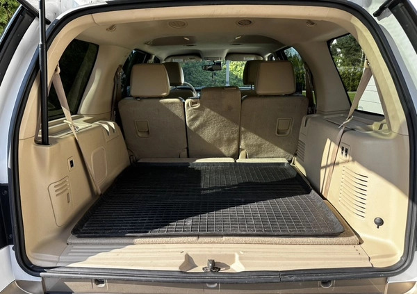 Ford Expedition cena 62500 przebieg: 340815, rok produkcji 2011 z Człuchów małe 232